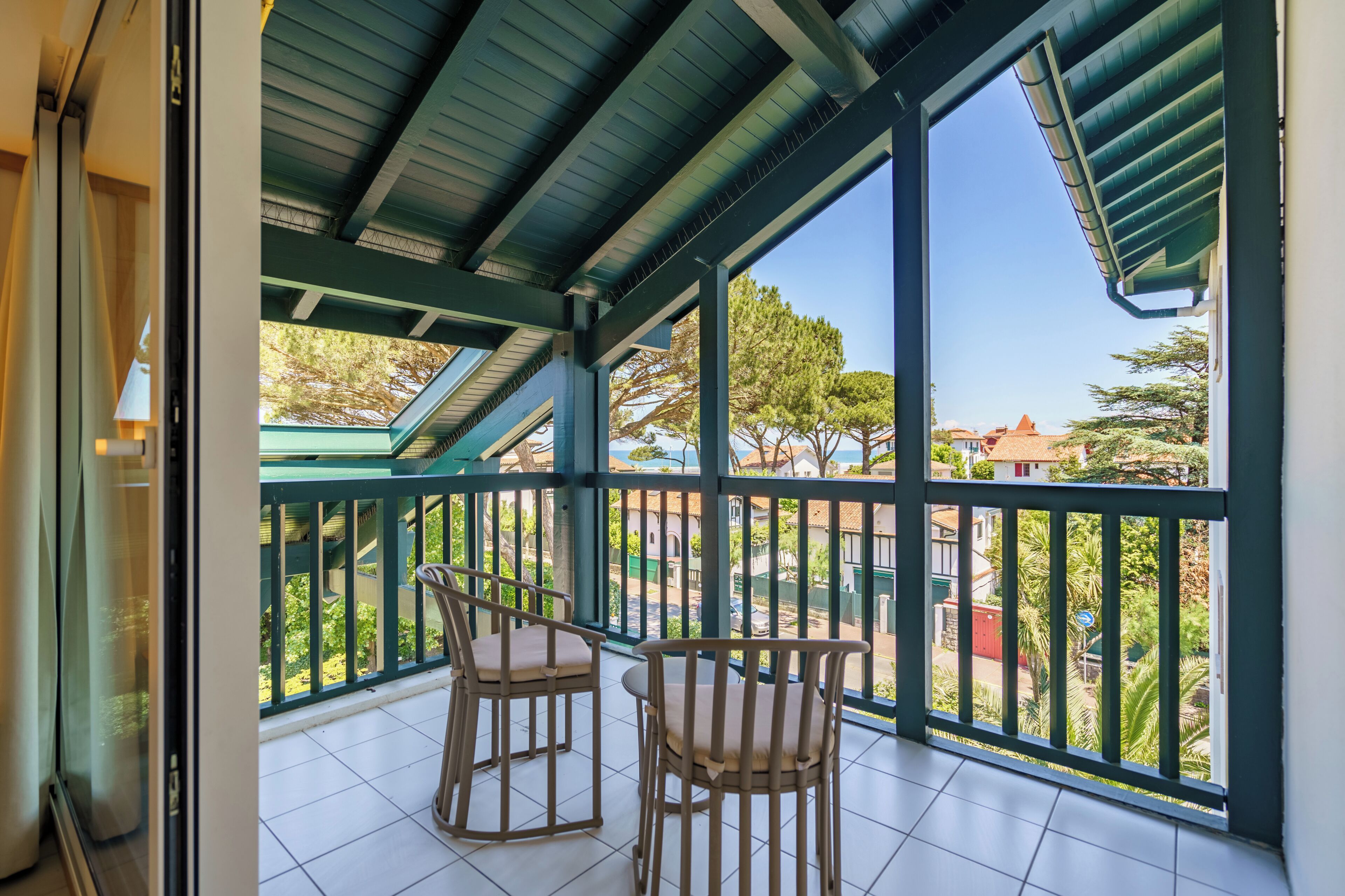 Chambre Double Vue Partielle Sur L'océan | Premium bedding, minibar, in-room safe, soundproofing