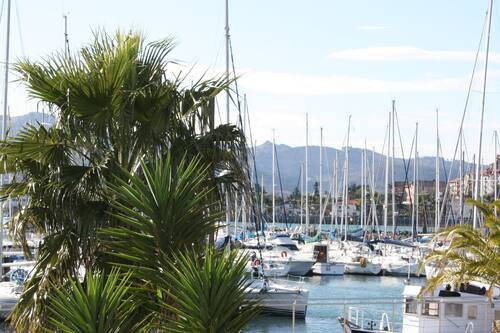 Marina