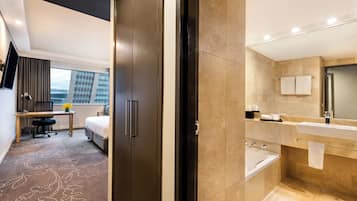 Hypo-allergenic bedding, in-room safe, desk, laptop workspace