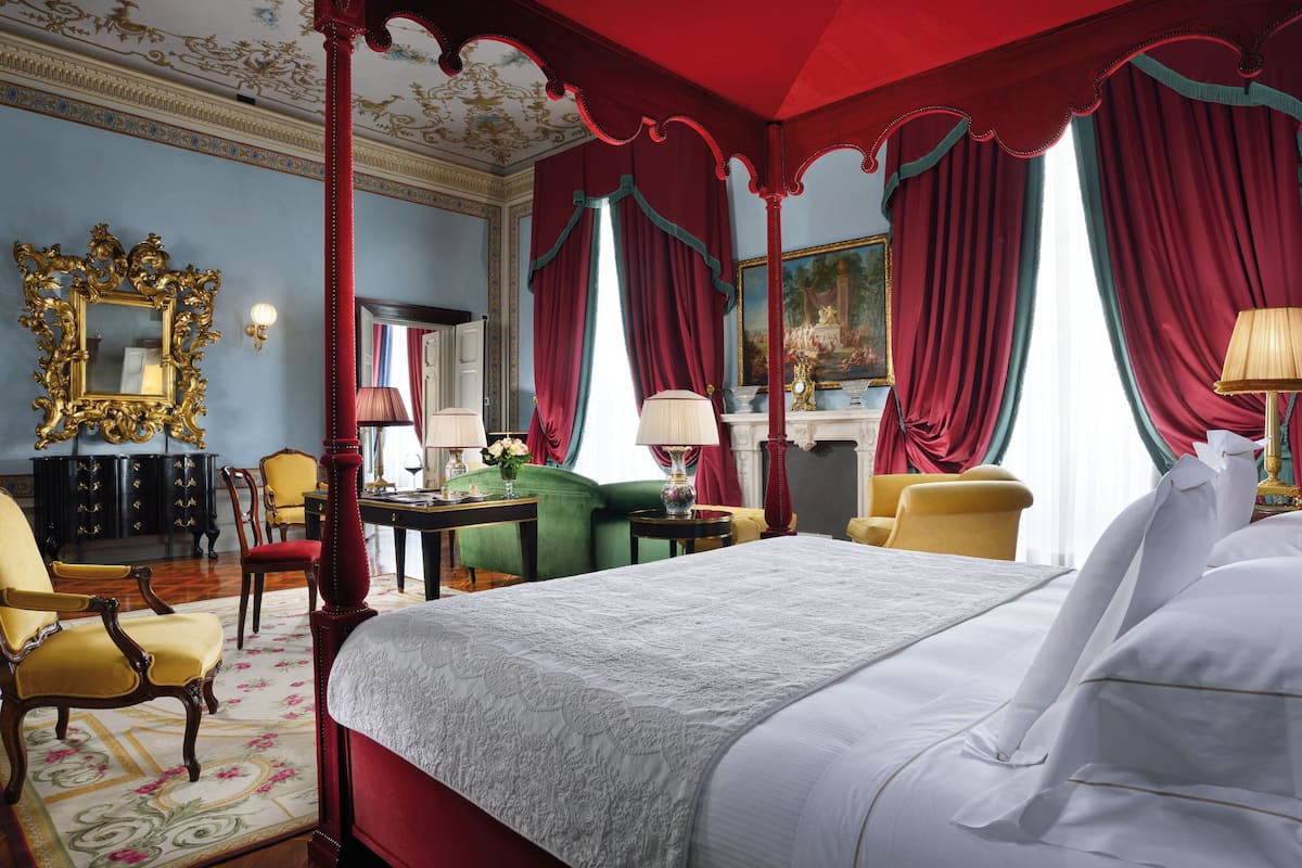 Suite (Imperial) | Premium bedding, down duvets, minibar, in-room safe