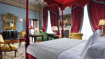 Suite (Imperial) | Premium bedding, down comforters, minibar, in-room safe