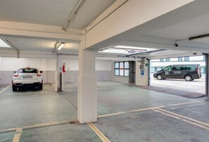 Self-parking (surcharge) 22 per day