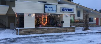 Rapids Inn and Suites