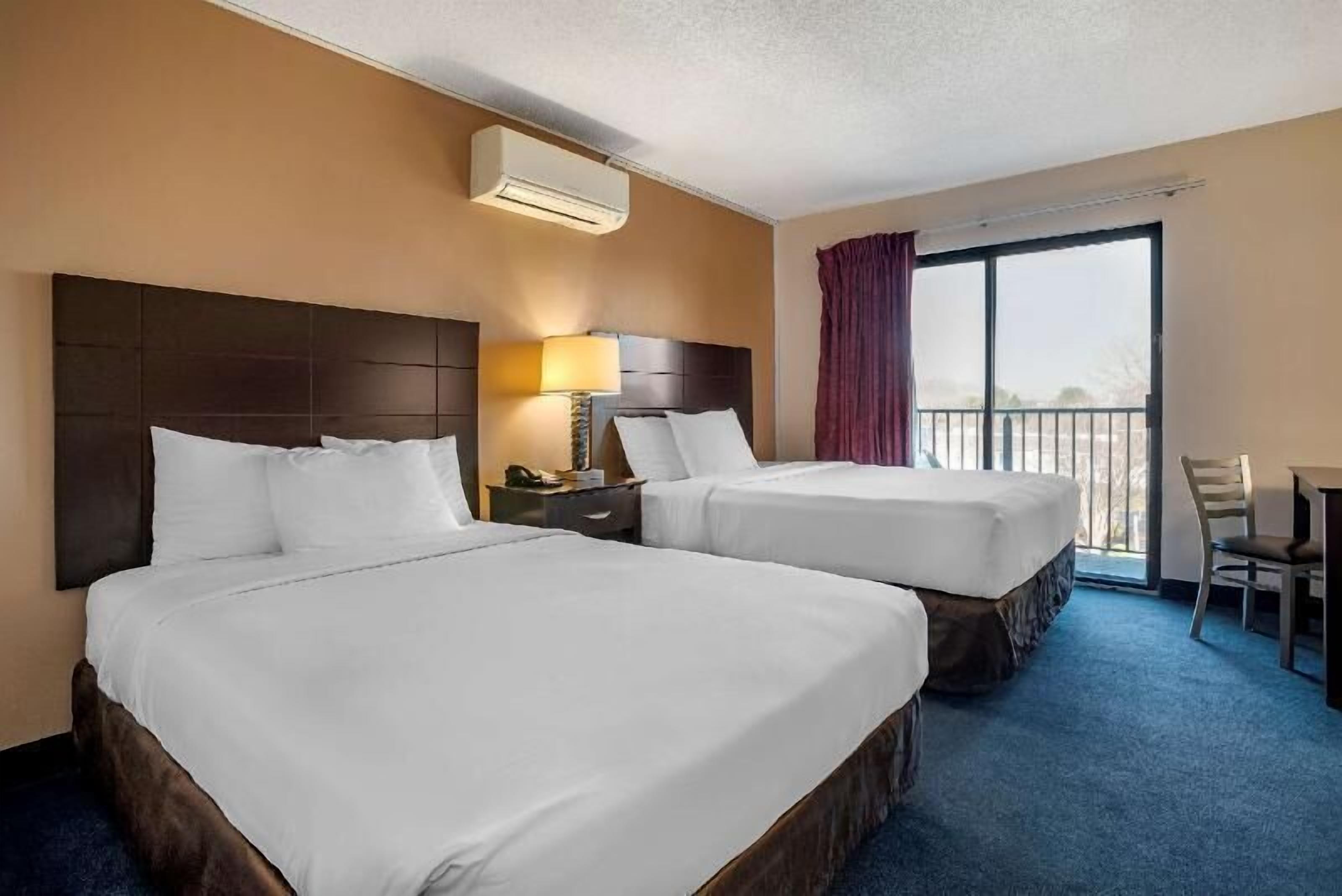 Desk, free cribs/infant beds, rollaway beds, free WiFi