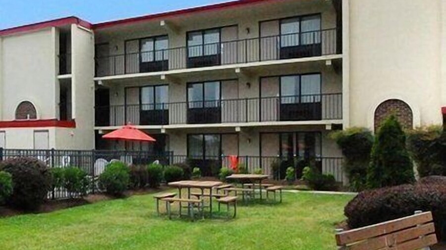 Econo Lodge Inn & Suites Rehoboth Beach
