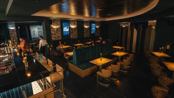 Snack bar
