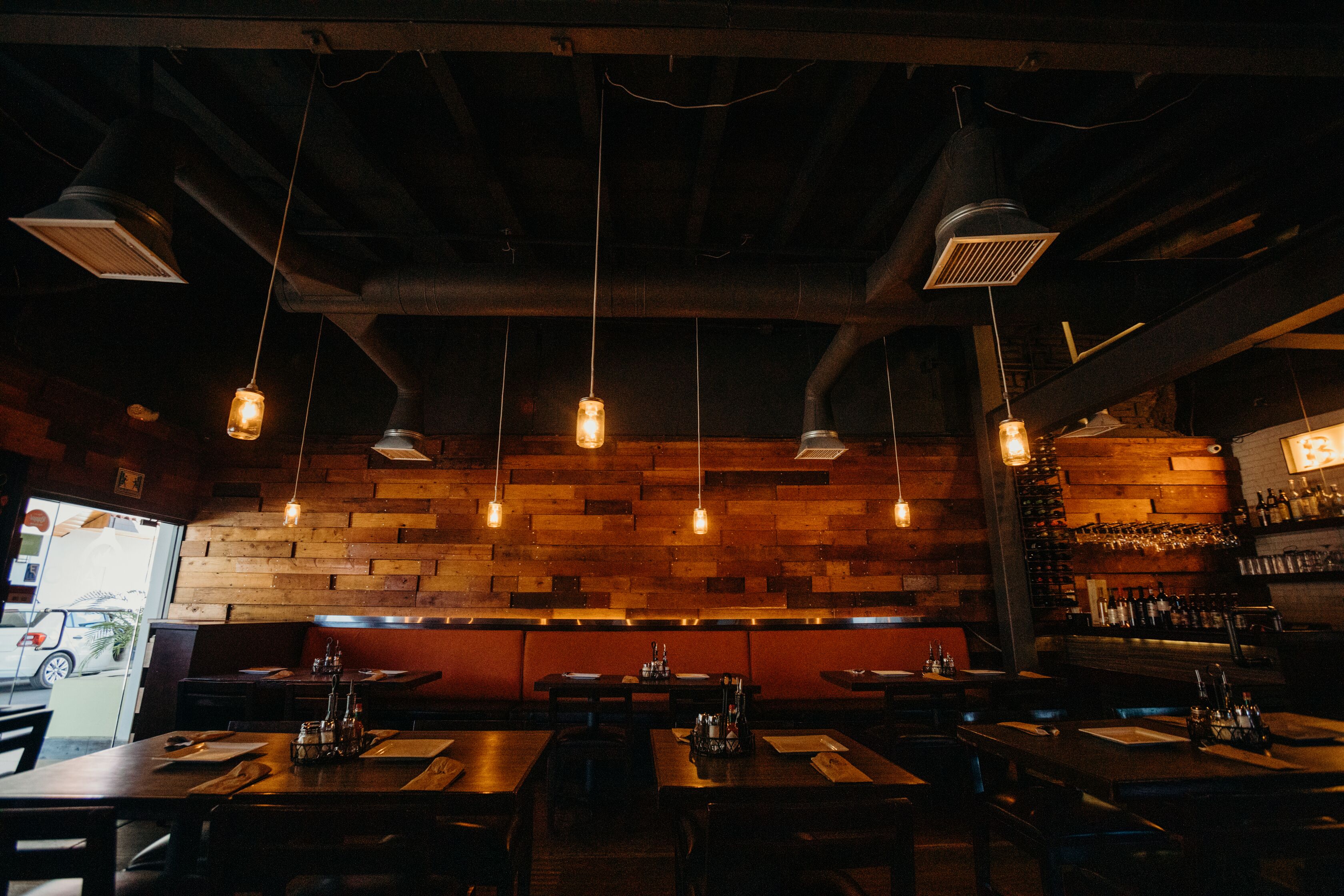 breakfast, lunch, dinner served; al fresco dining