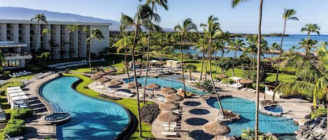 3 utendørsbassenger