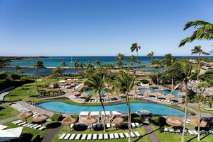 3 piscinas al aire libre