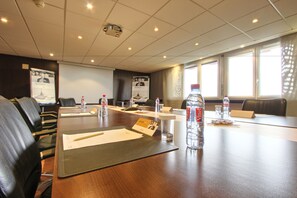 Reception hall