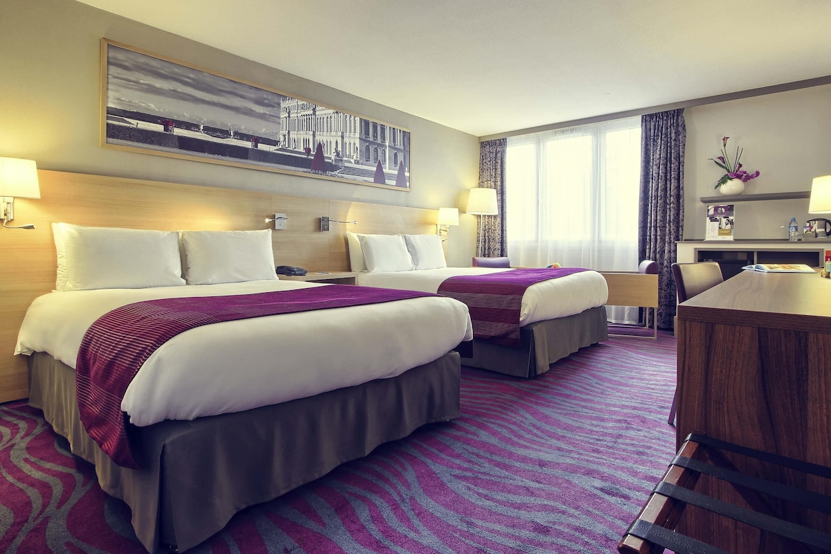 Classic Room, 2 Double Beds | Premium bedding, in-room safe, desk, blackout drapes