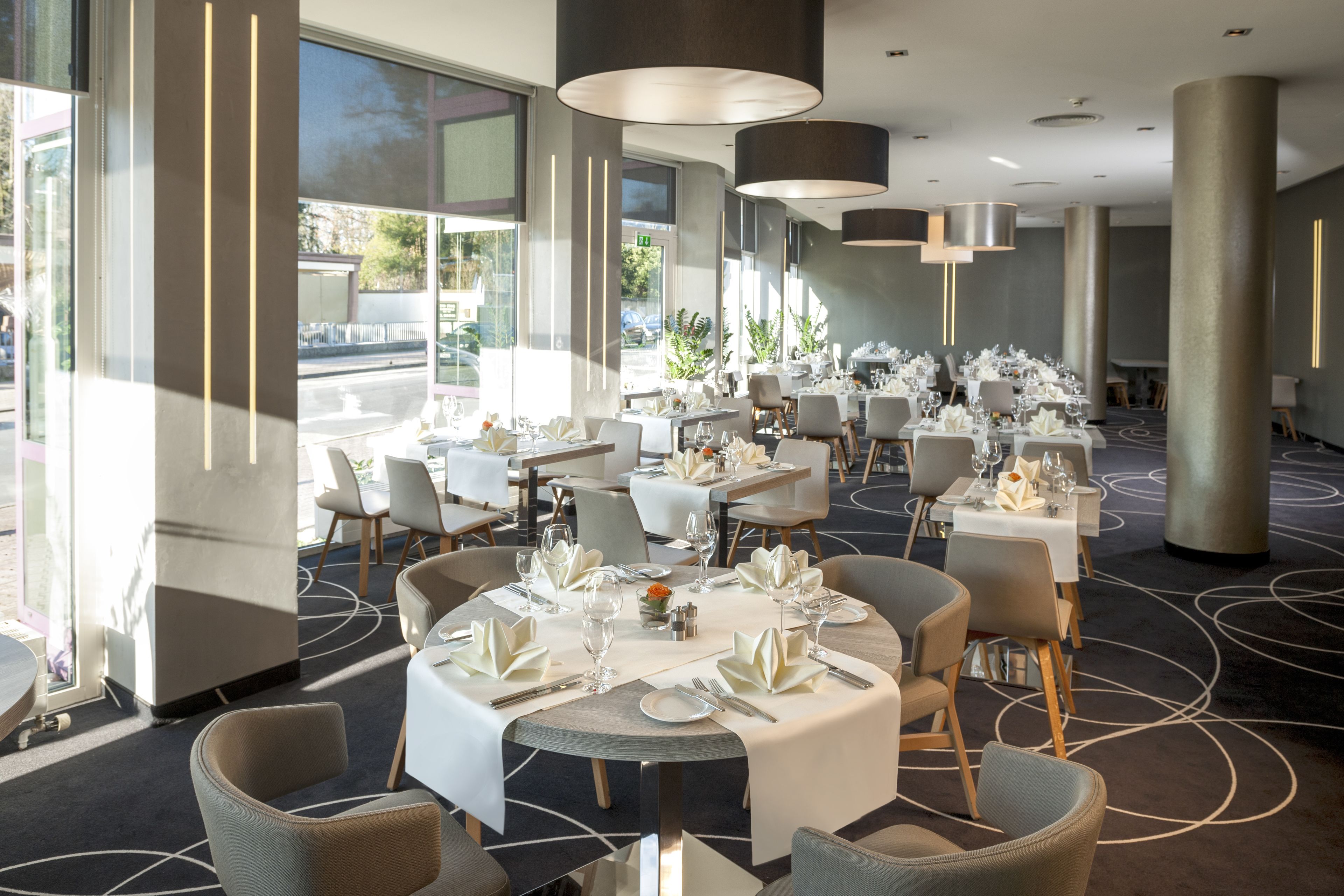 아침 식사, 저녁 식사 제공, 지중해 요리, 야외에서 식사