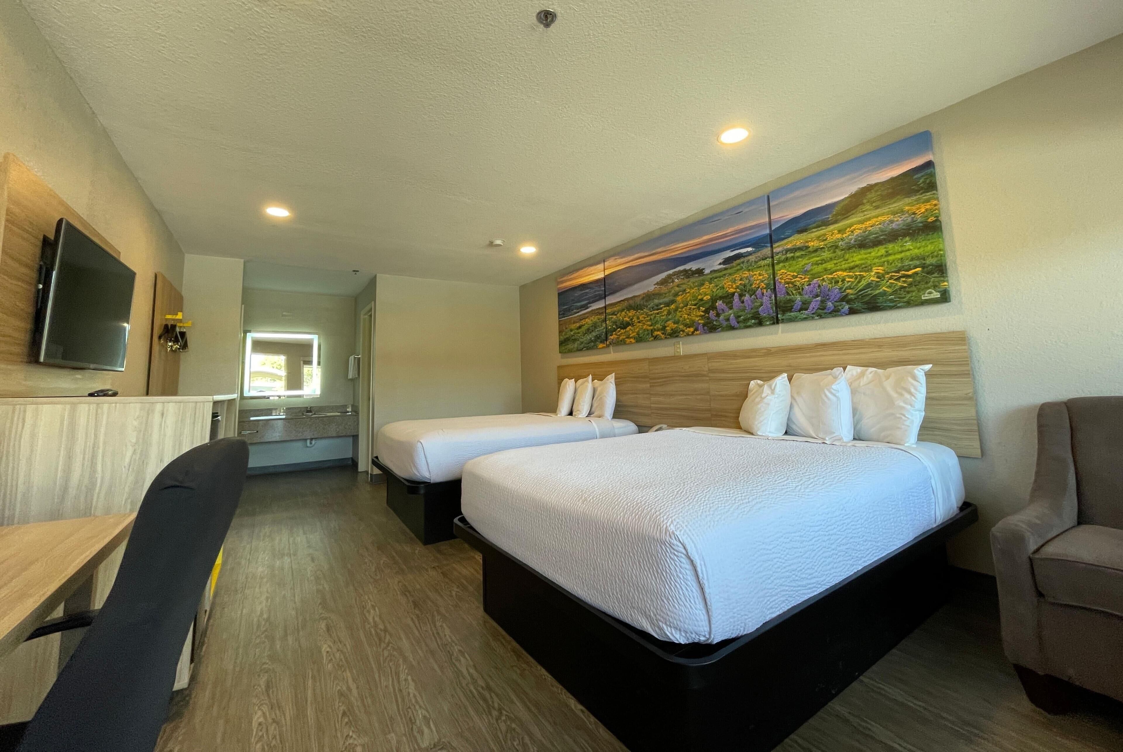 Room, 2 Queen Beds, Non Smoking