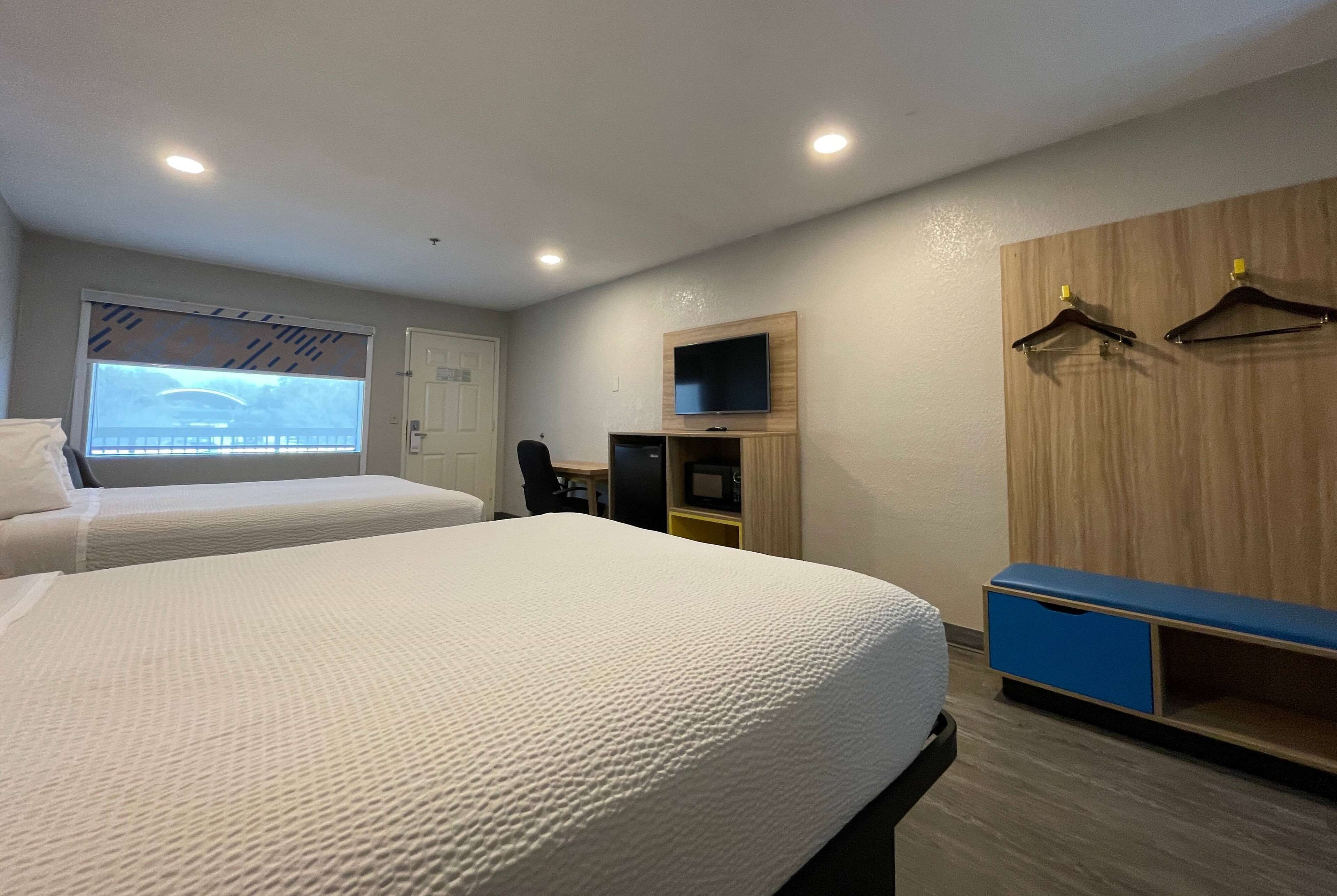 Foto - Days Inn by Wyndham Near Seaworld San Antonio