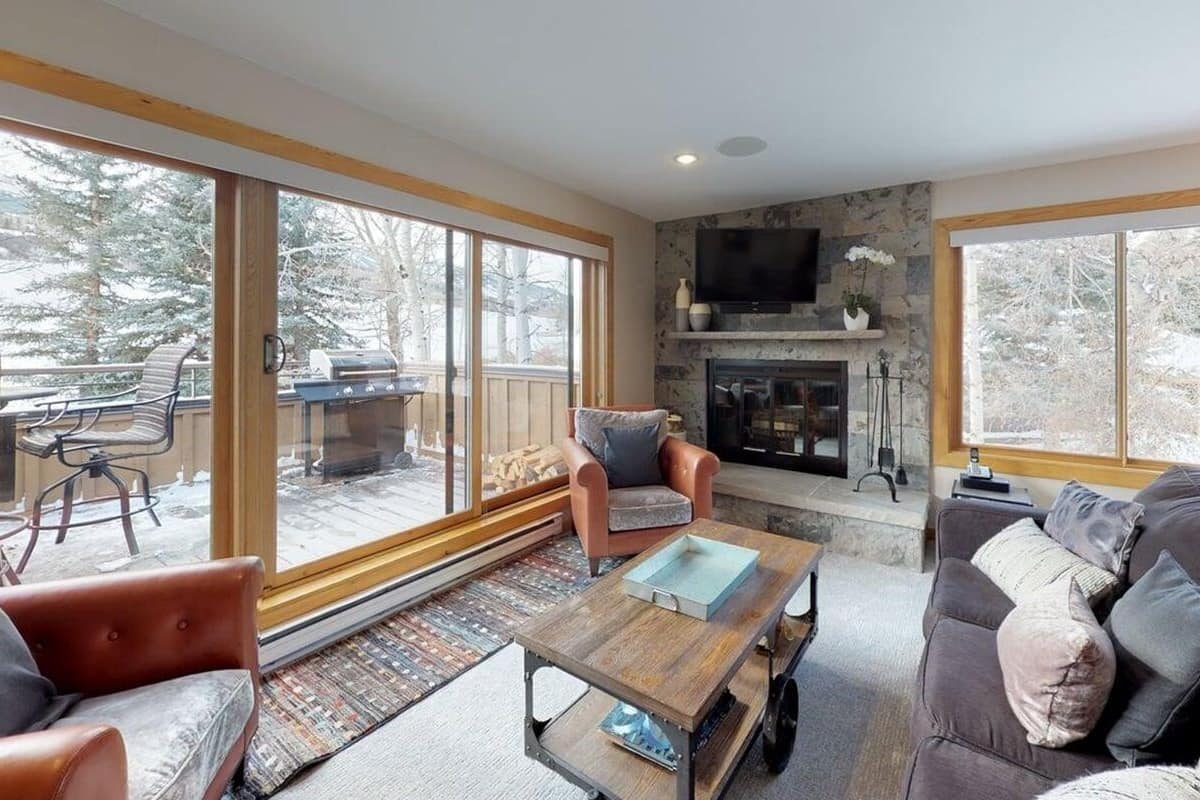 Condo, 1 habitación (Villas 1201) | Ćrea de sala de estar | Televisión