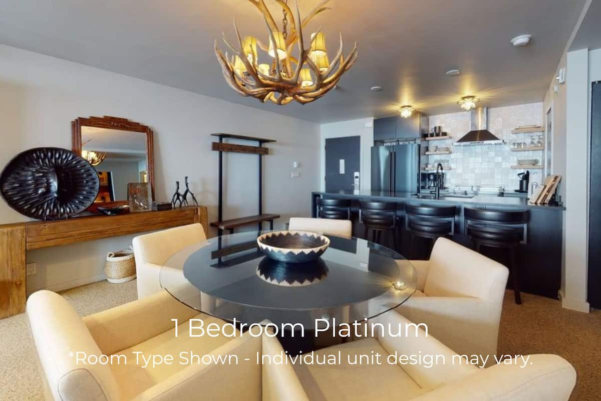 Premier Condo | Property amenity