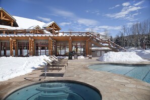 3 outdoor pools
