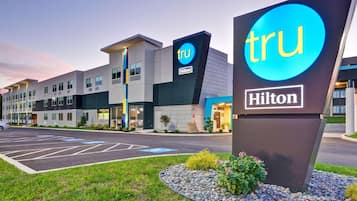 الإطلالة من المنشأة