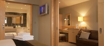 Lancaster House Hotel