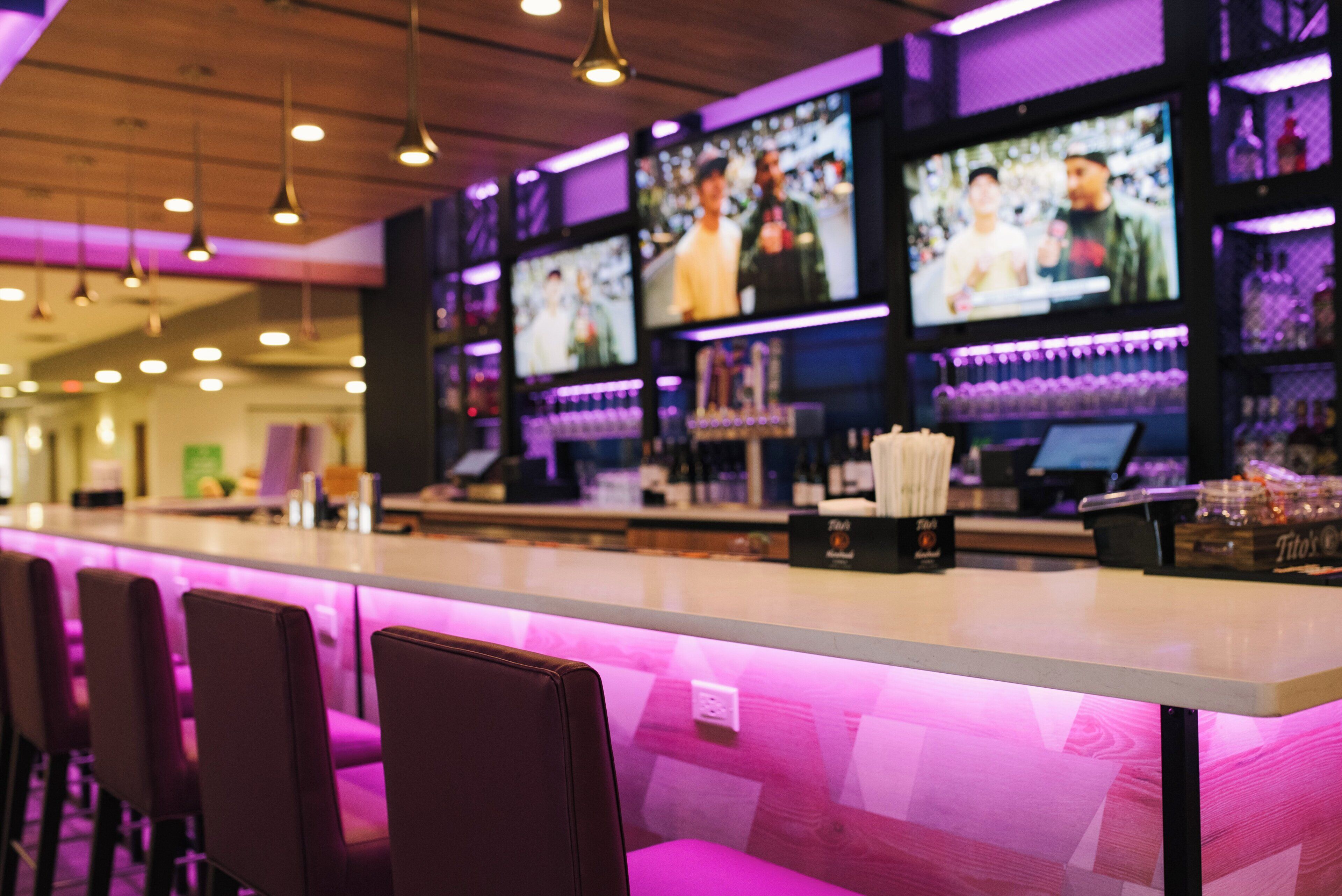 Photo - Holiday Inn Philadelphia-Cherry Hill by IHG