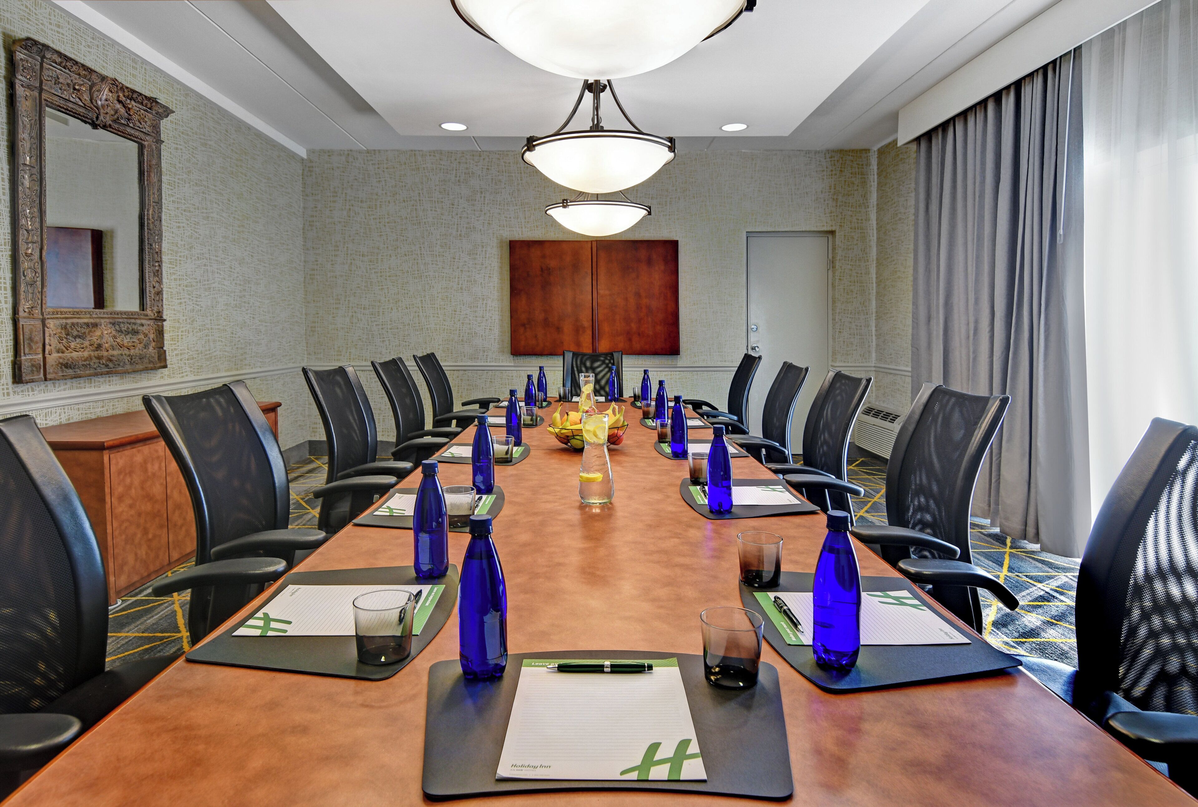 Photo - Holiday Inn Philadelphia-Cherry Hill by IHG