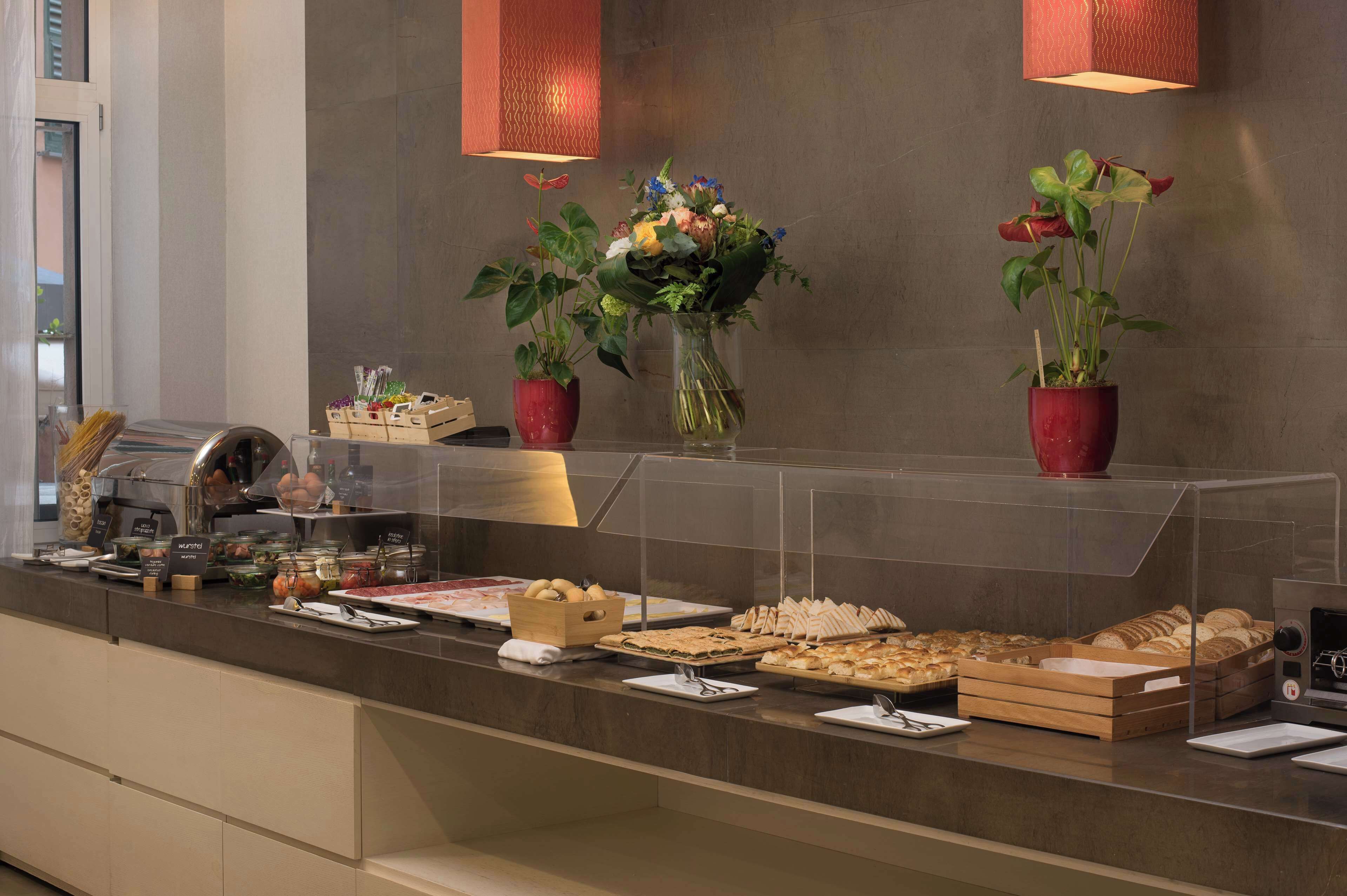 daily buffet breakfast for a fee