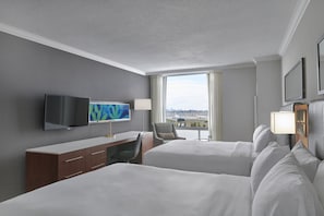 1 bedroom, in-room safe, desk, blackout curtains