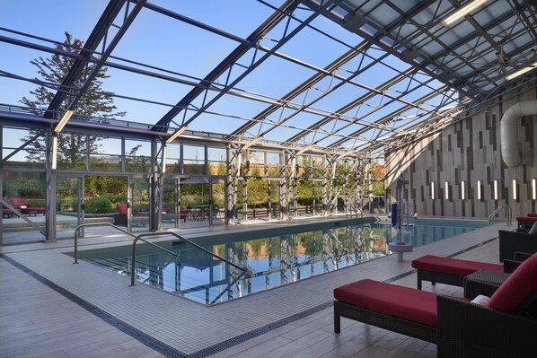 Piscine couverte