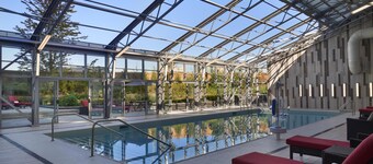 Hilton Toronto Airport Hotel & Suites