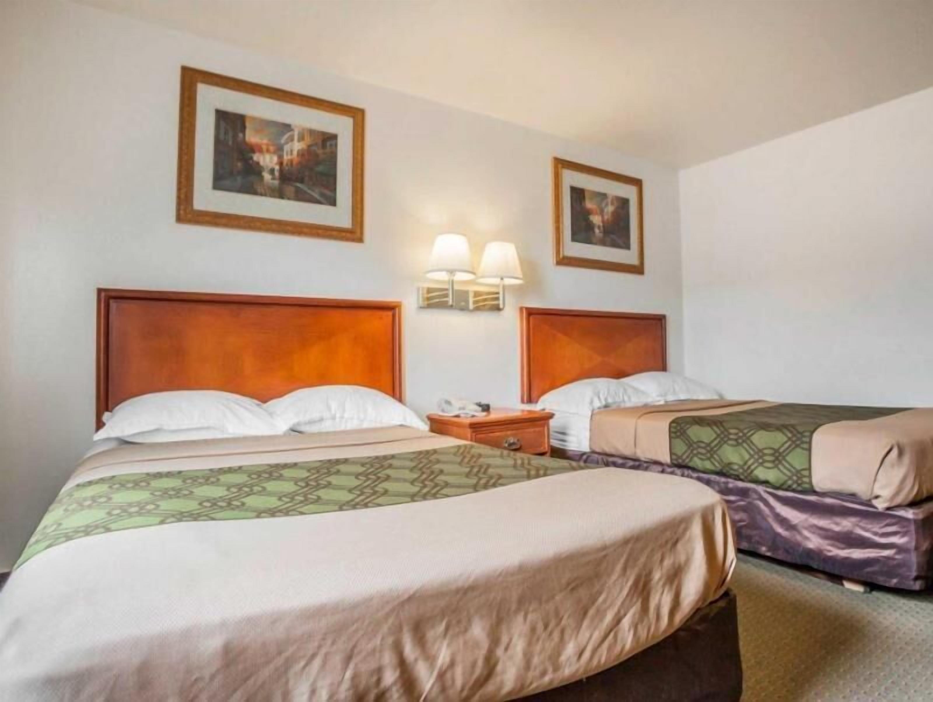 In-room safe, individually decorated, individually furnished, desk