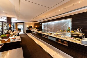 Daily buffet breakfast (EUR 21 per person)