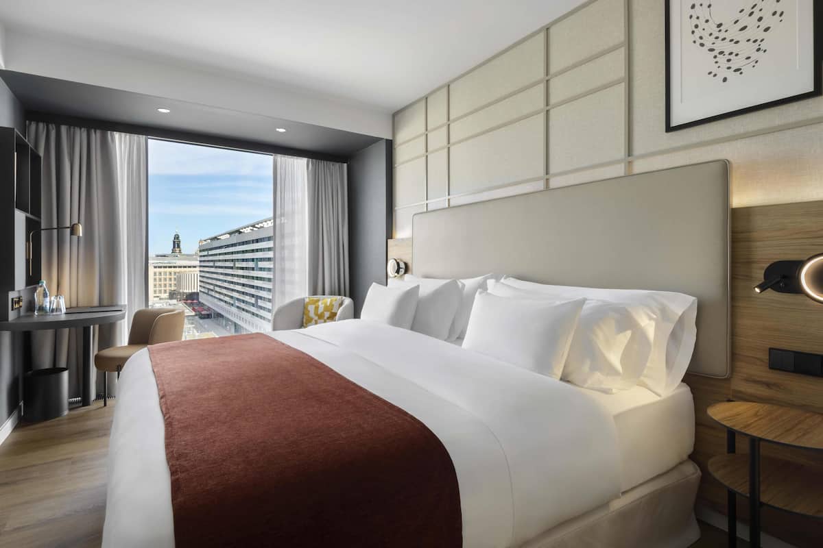 Deluxe Room (Old Town View) | Premium bedding, pillowtop beds, minibar, in-room safe