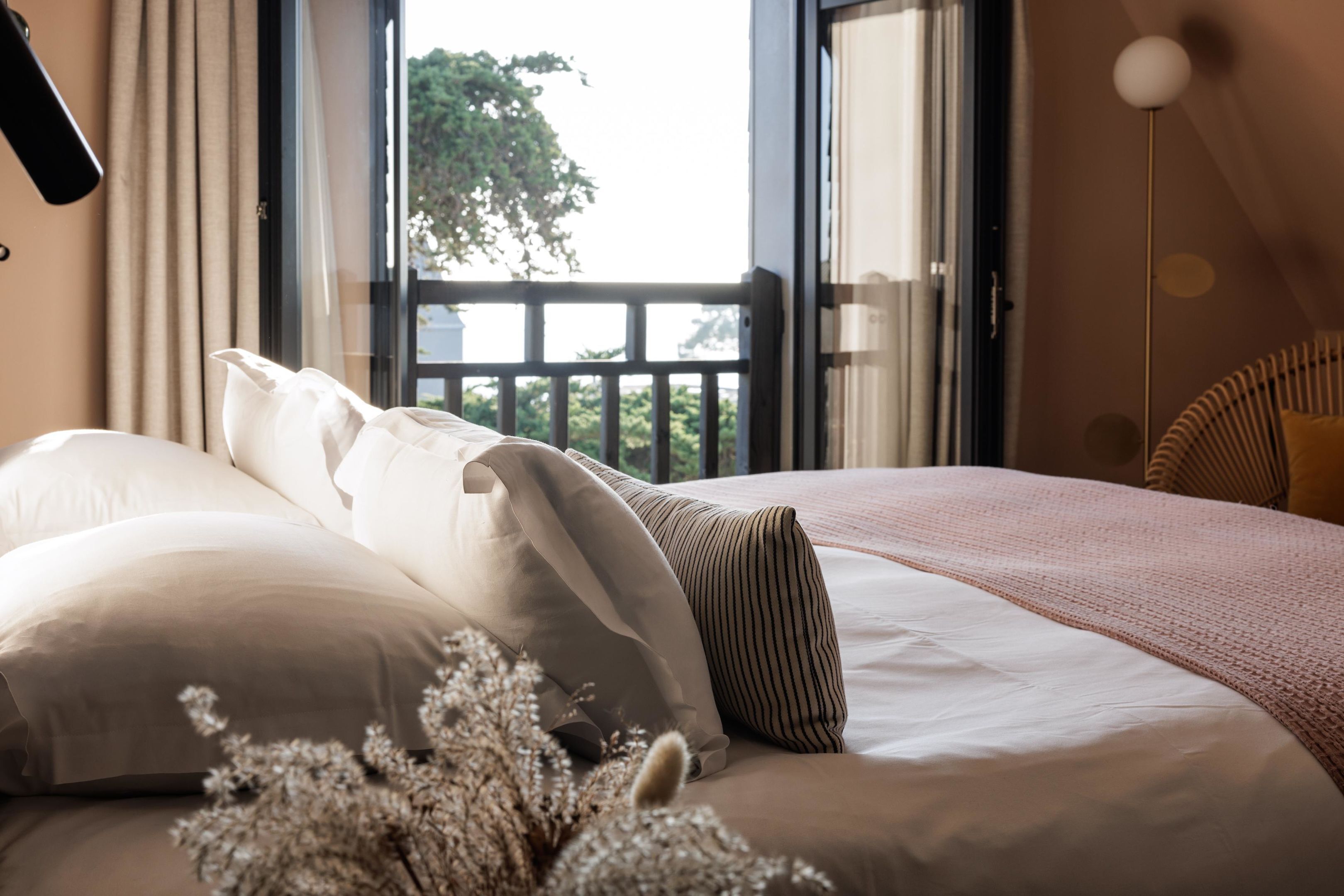 Egyptian cotton sheets, premium bedding, minibar, in-room safe