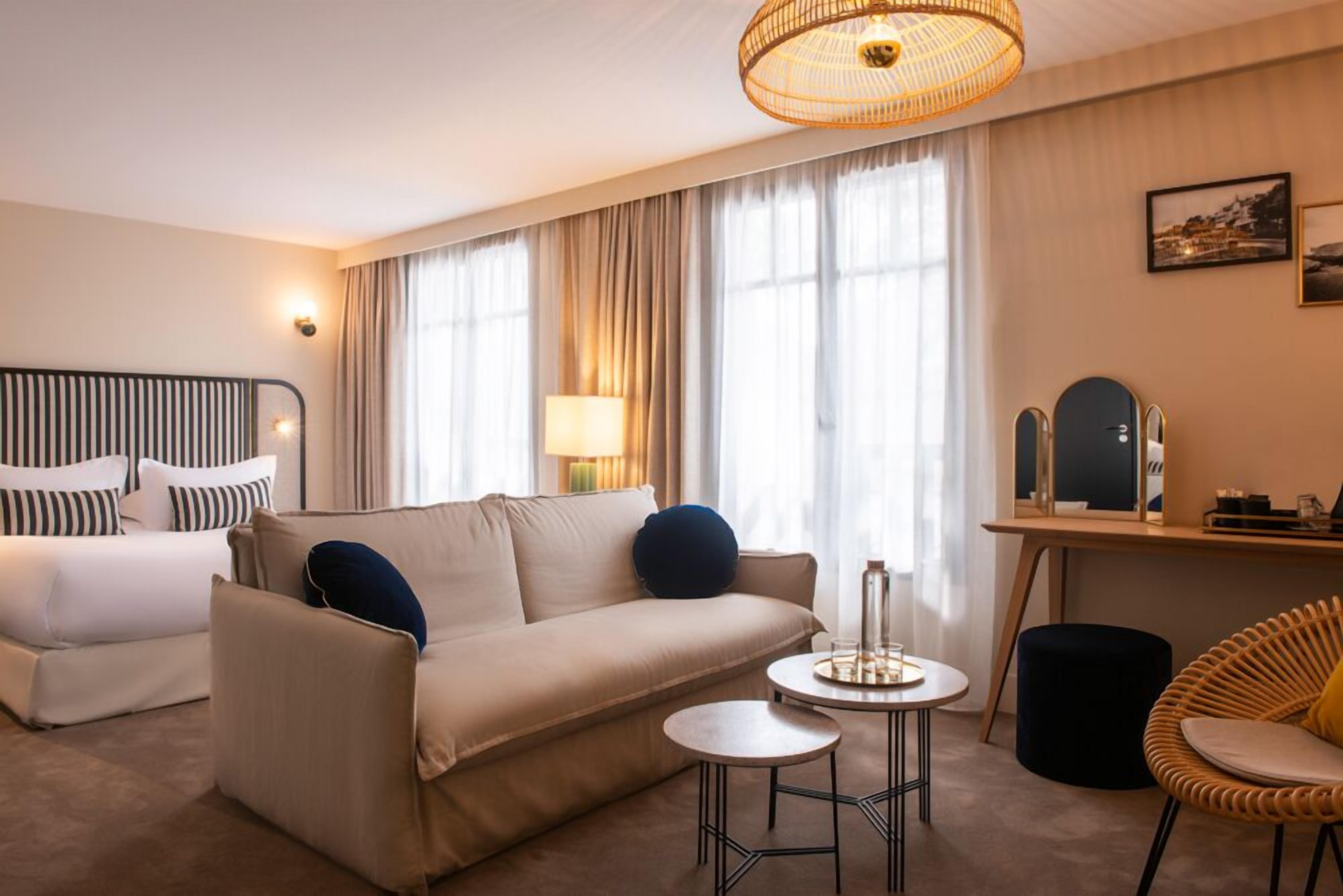 Junior Double or Twin Room | Egyptian cotton sheets, premium bedding, minibar, in-room safe