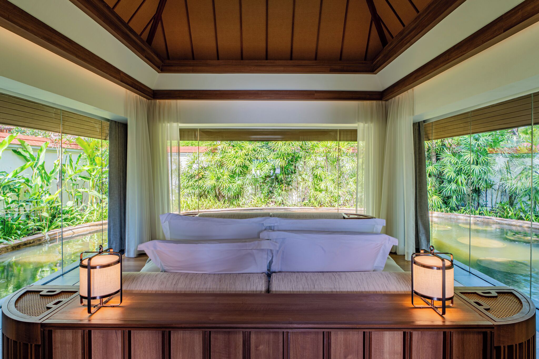 Spa Pool Villa | Premium bedding, minibar, in-room safe, desk