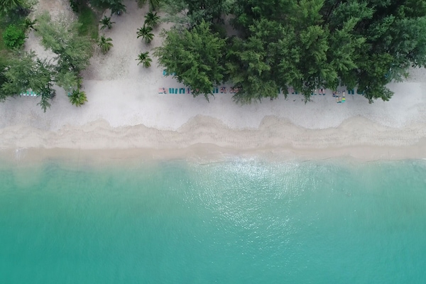Beach towels, kayaking, rowing