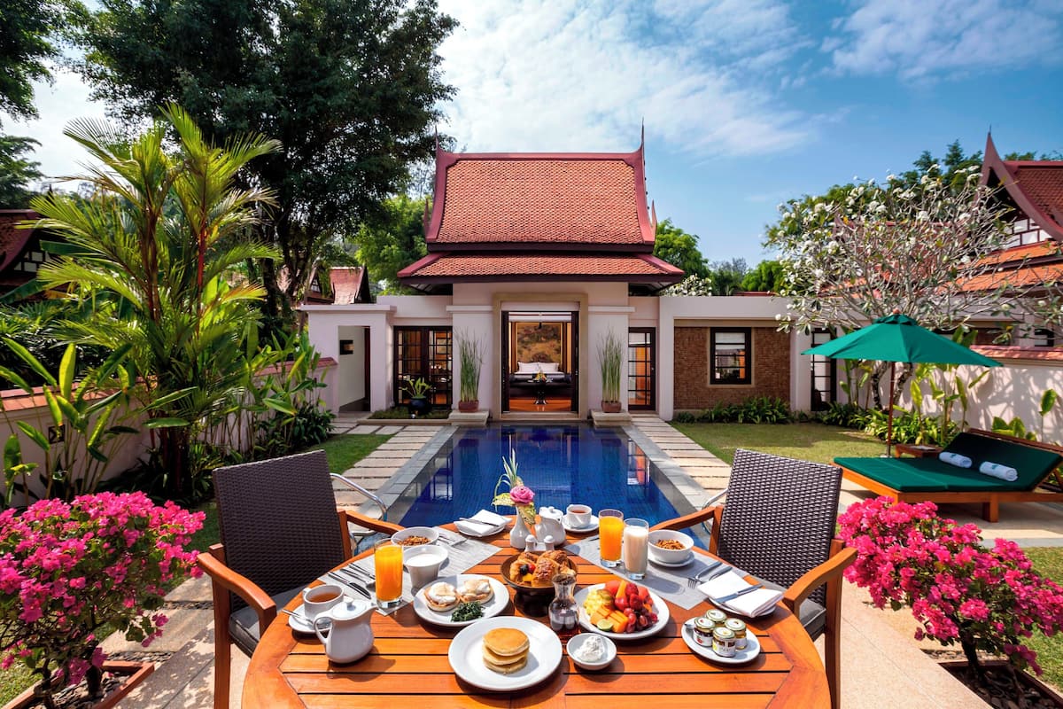 Grand Lagoon Pool Villa | Premium bedding, minibar, in-room safe, desk