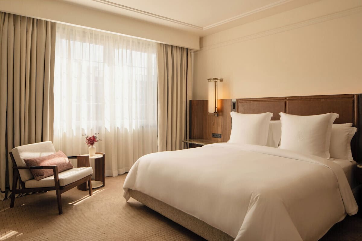 Suite exécutive (Reforma View) | Literie hypoallergénique, minibar, coffre-fort pour ordinateur portable