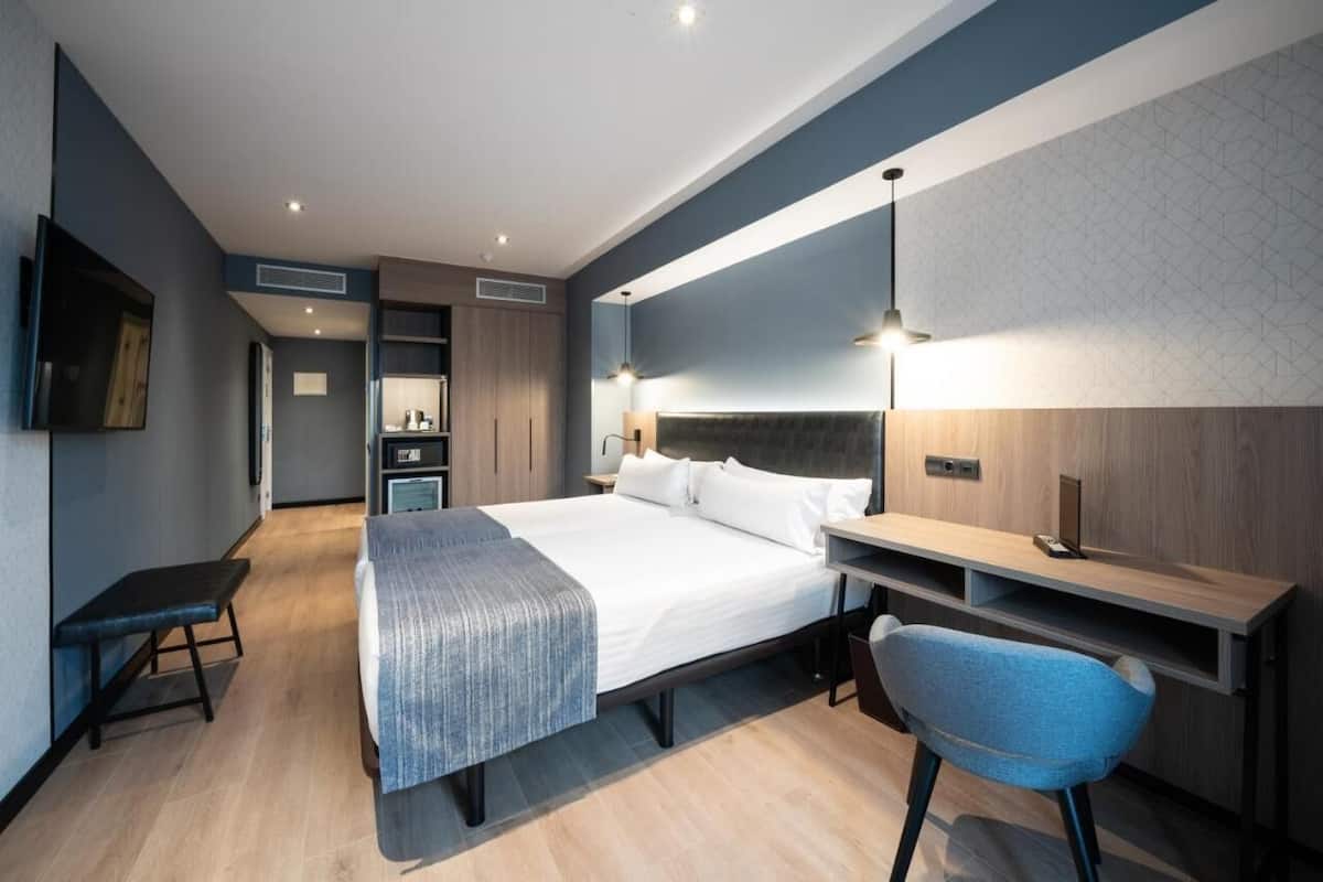 Een kluis op de kamer, geluiddichte muren, gratis wifi, beddengoed
