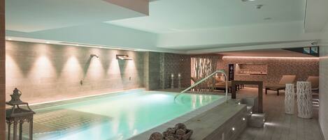 Bain à remous, hammam, soins corporels, gommages corporels