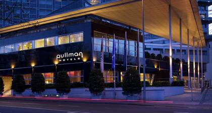 Pullman Cologne