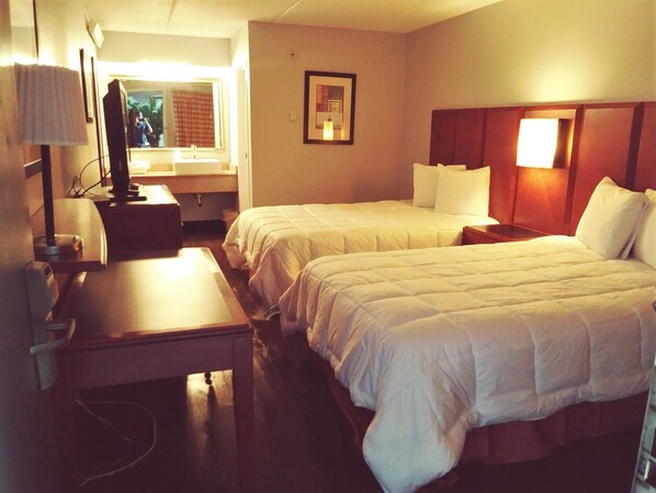 Blackout curtains, free WiFi, bed sheets