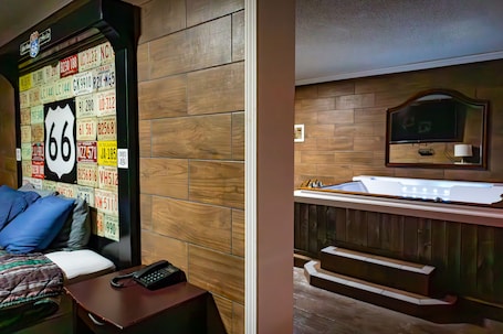 Executive Hot Tub Suite. Route 66 Hotel, Springfield, Illinois