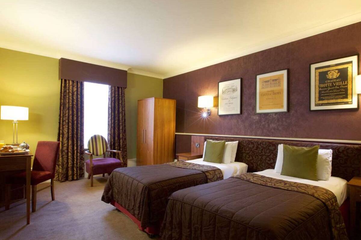 Desk, iron/ironing board, rollaway beds (surcharge), WiFi (free)
