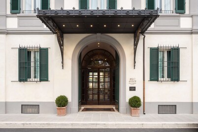 Anglo American Hotel Florence, Curio Collection by Hilton