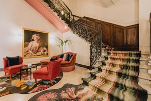 Lobby - Anglo American Hotel Florence, Curio Collection by Hilton (Florence)