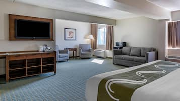 Room, 1 King Bed, Non Smoking (Upgrade) | Hypo-allergenic bedding, desk, laptop workspace, soundproofing