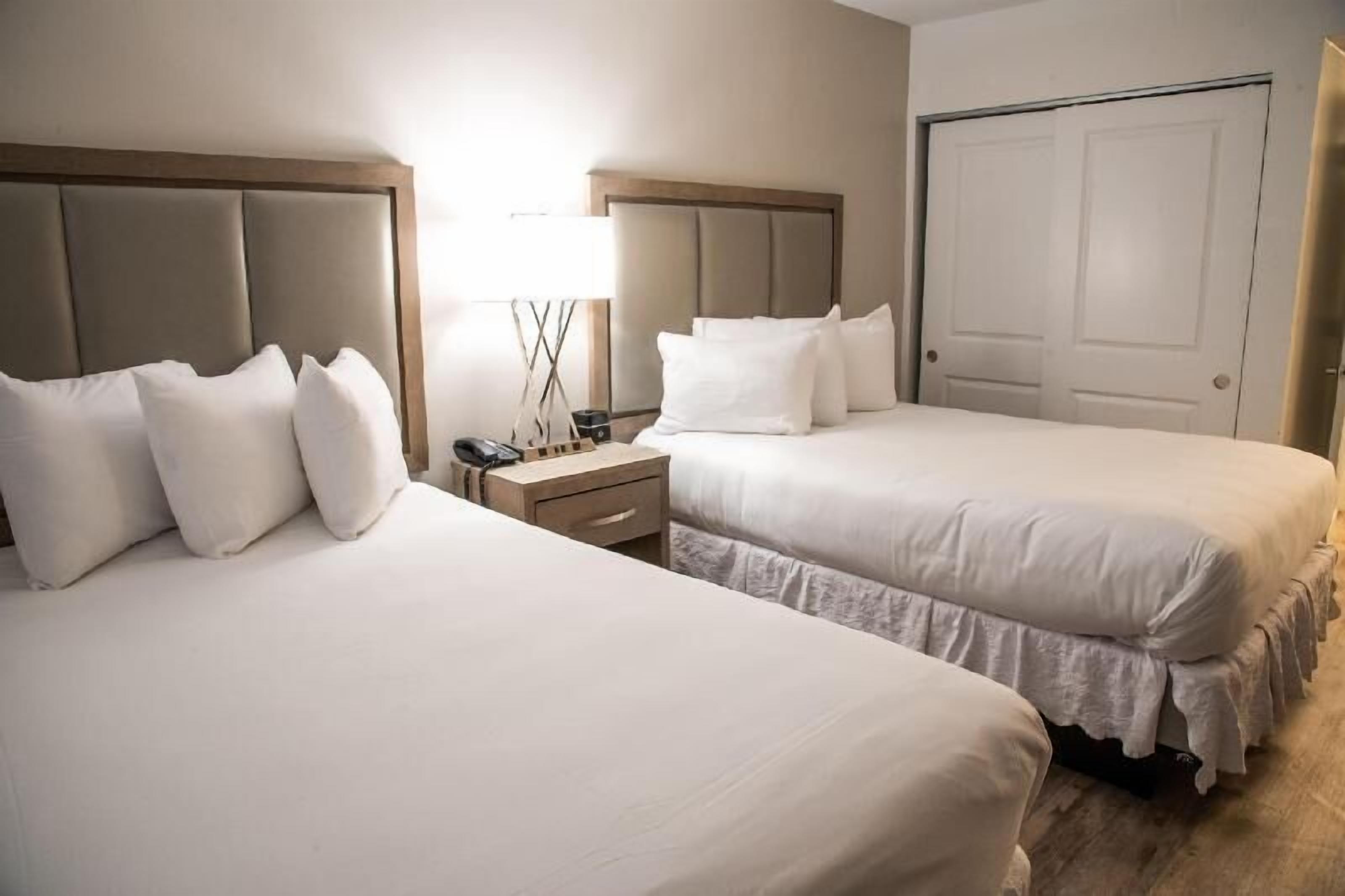 Coffres-forts dans les chambres, bureau