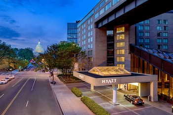 Hotel Exterior at Hyatt Regency Washington on Capitol Hill