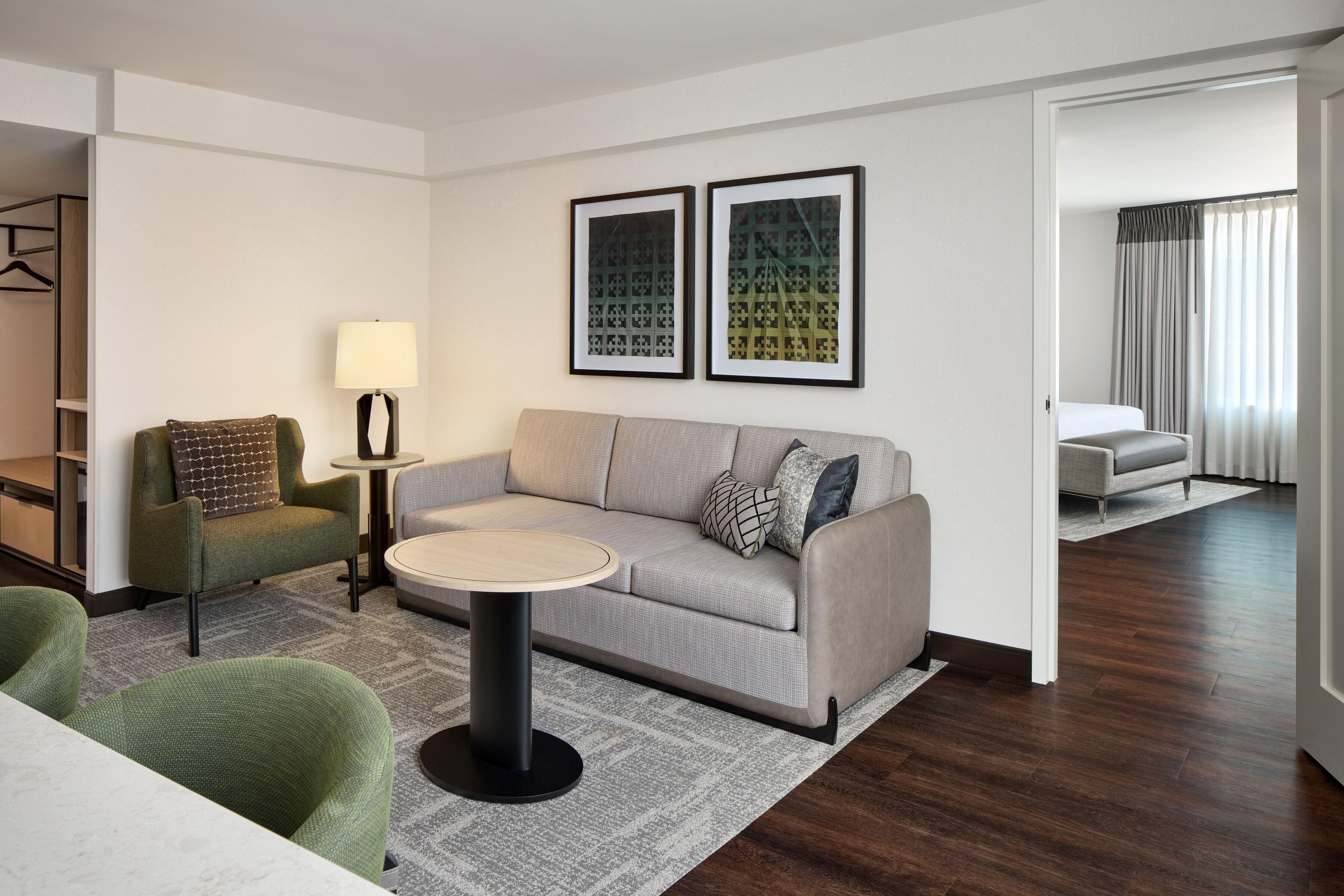 Executive Suite | Premium bedding, down comforters, pillowtop beds, in-room safe